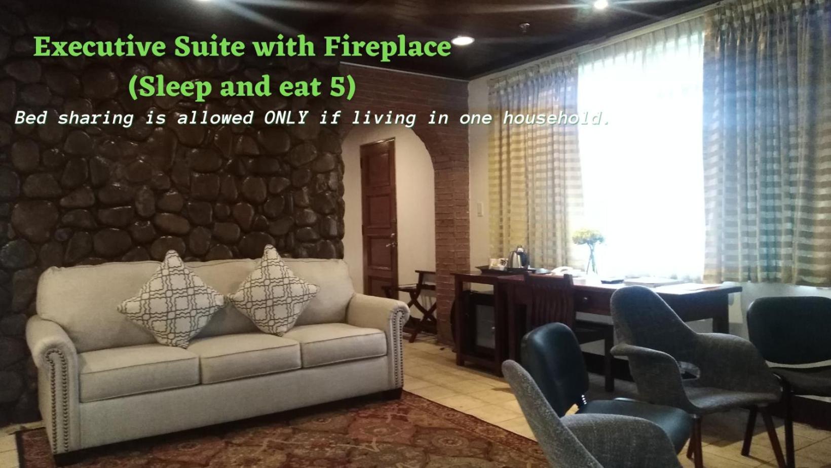Log Cabin Hotel - Baguio Baguio City Pokój zdjęcie