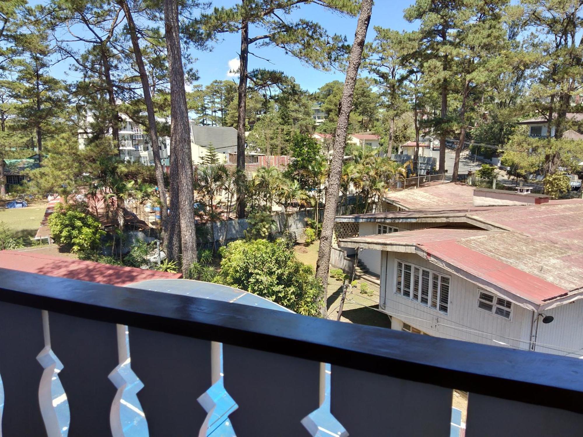 Log Cabin Hotel - Baguio Baguio City Pokój zdjęcie