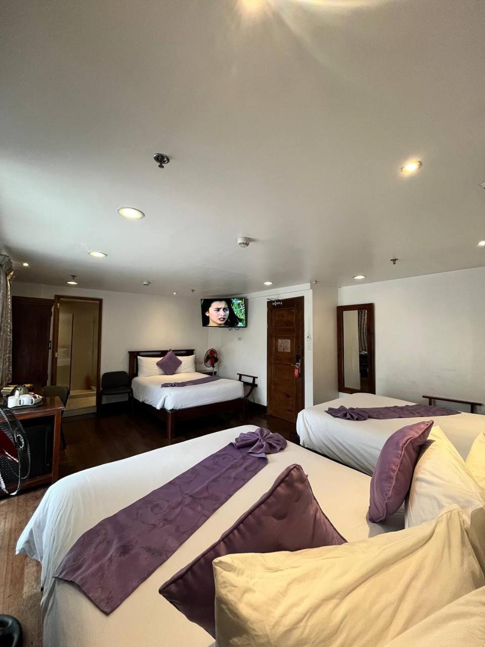 Log Cabin Hotel - Baguio Baguio City Pokój zdjęcie
